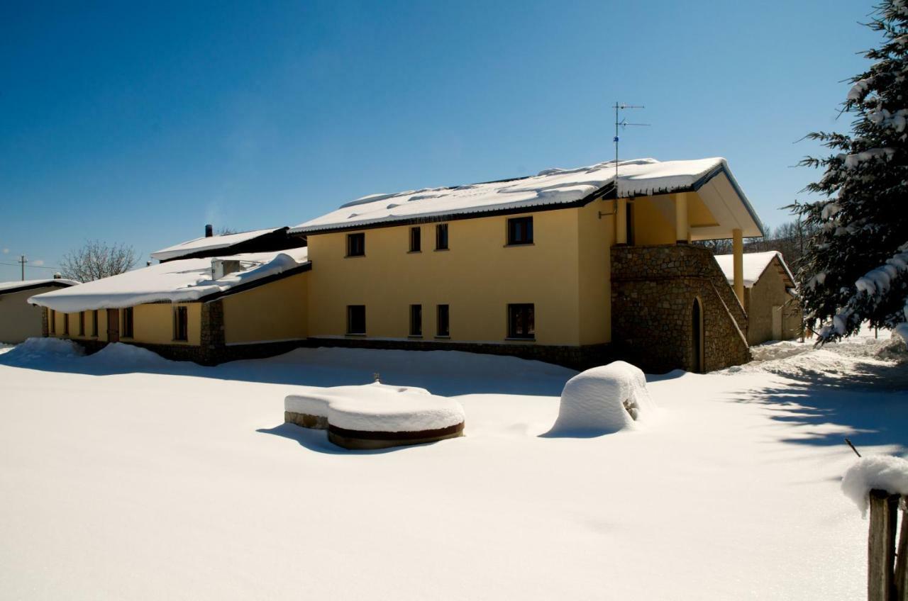 Agriturismo Fiorella Camigliatello Silano Luaran gambar